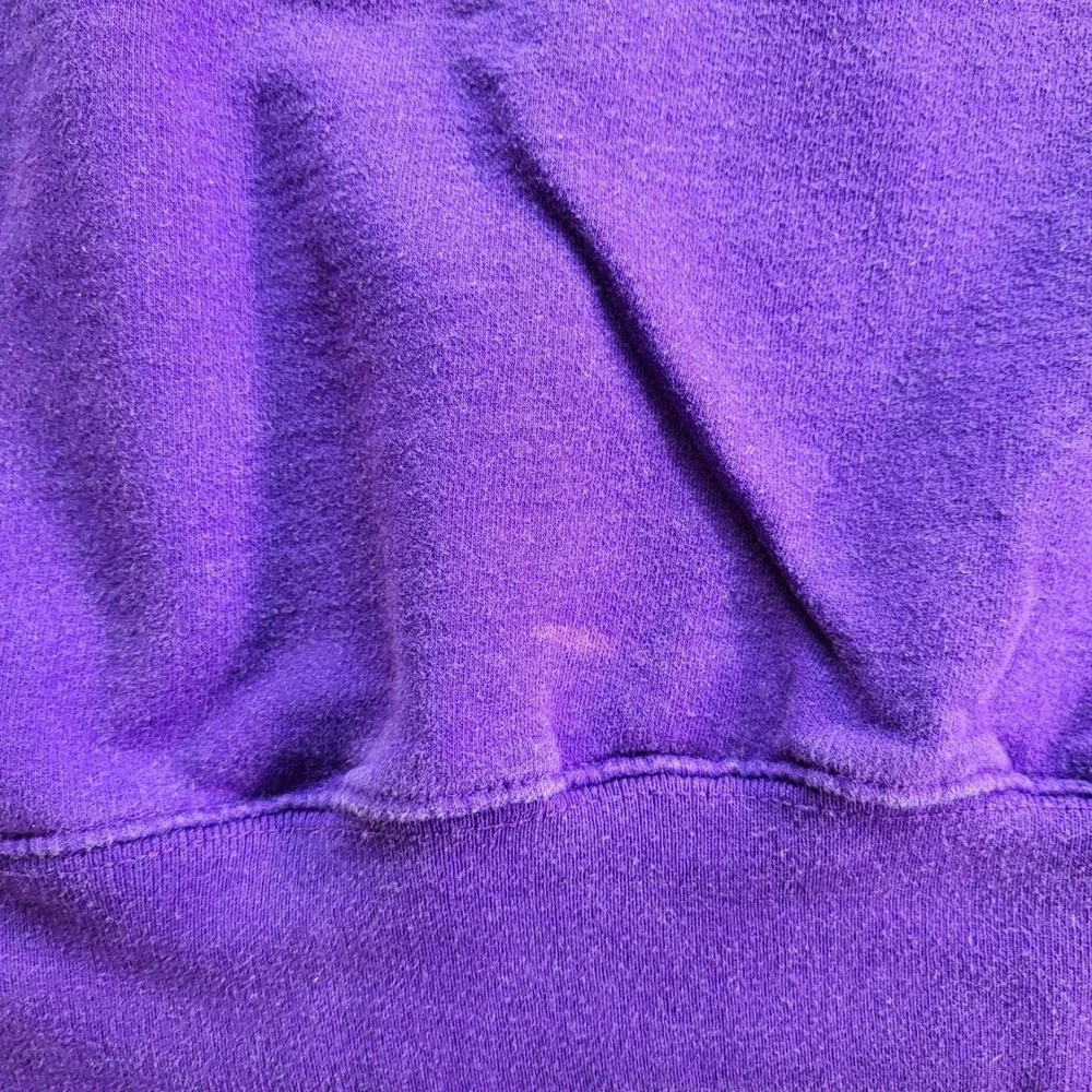 LSU Tigers Crewneck Sweatshirt Purple Adult Medium Embroidered Logo NCAA Fleece